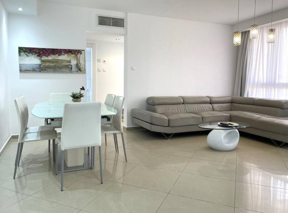 Trendy 2br Golf Apartment Eilat